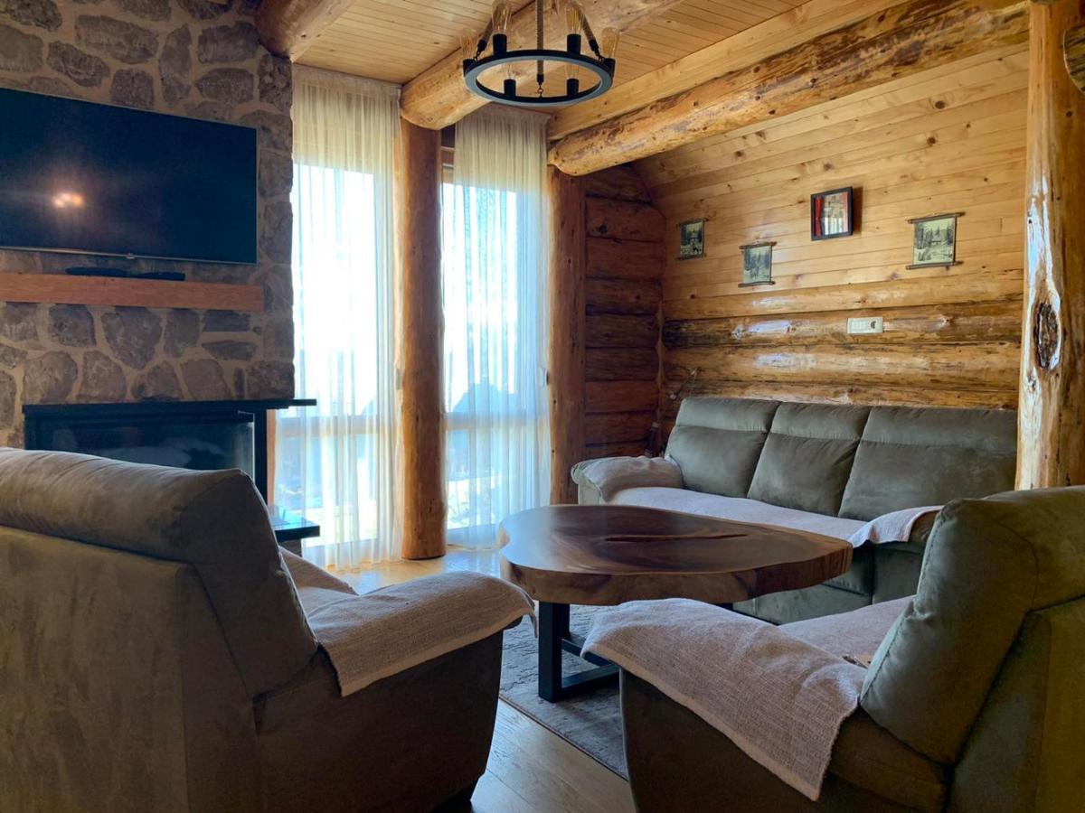 Alpine House Villa Zabljak  Bilik gambar
